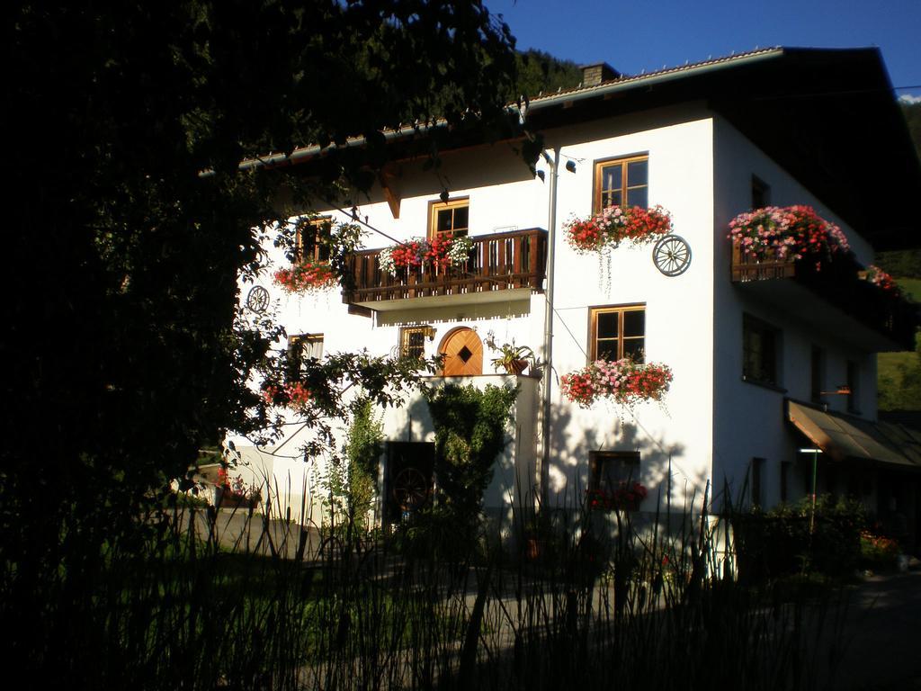 Apartmán Haus Kathrein Fliess Exteriér fotografie